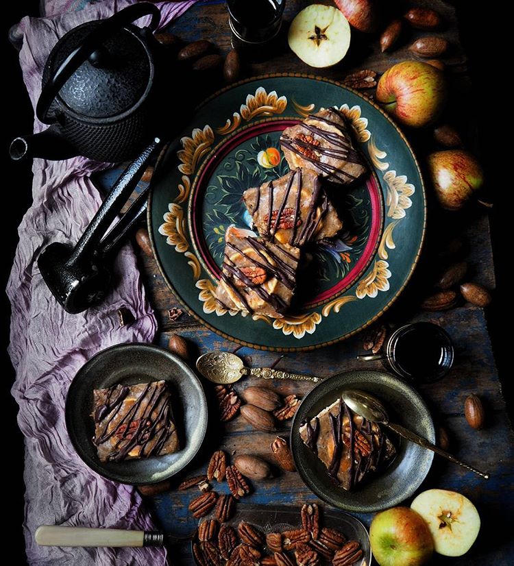 Toffee Apple Pecan Slices